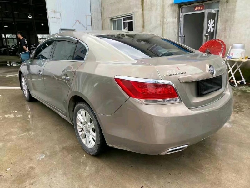 沈阳11年别克君越4