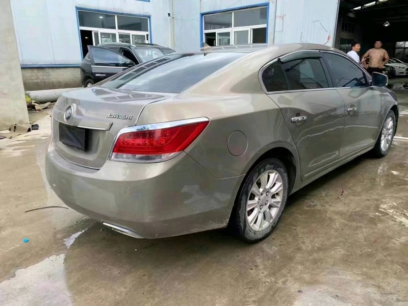 沈阳11年别克君越5