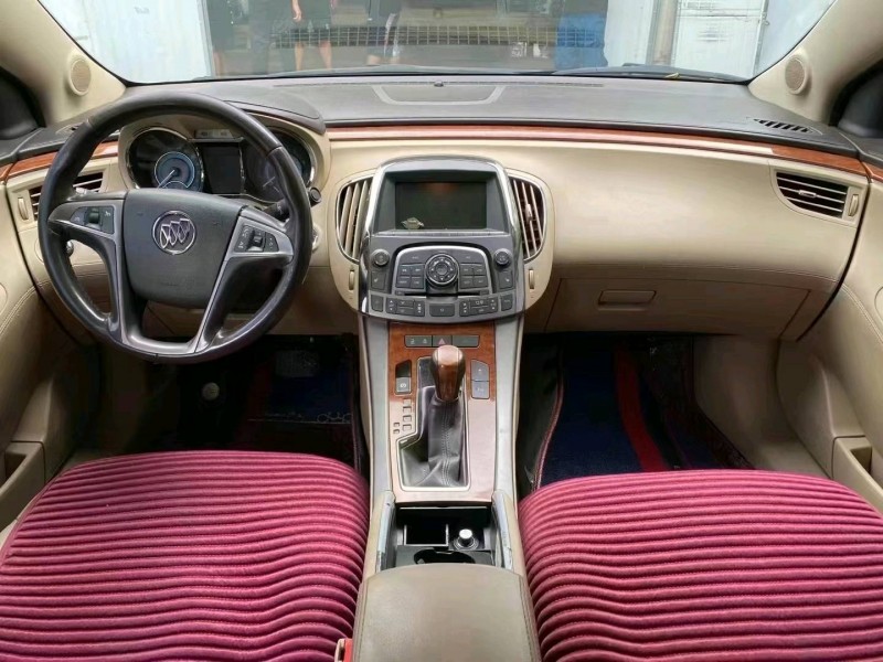 沈阳11年别克君越7