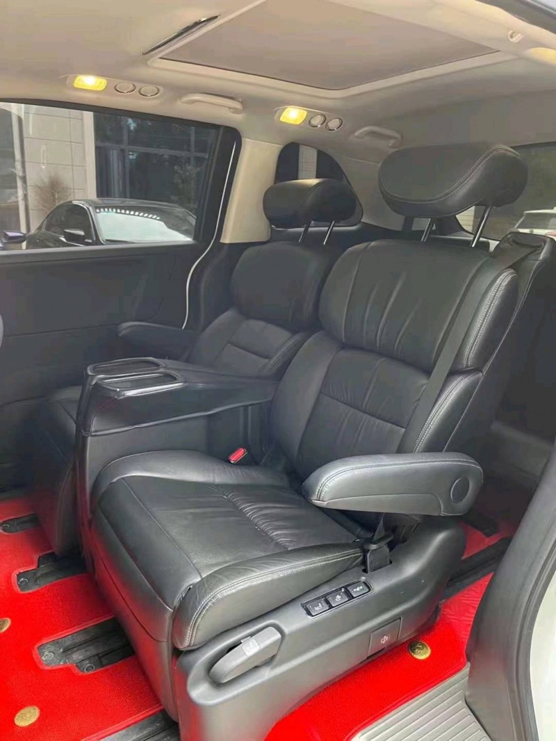 宜春19年本田艾力绅5