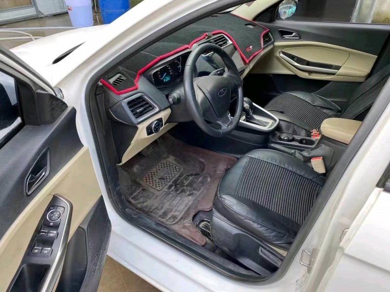 沈阳17年福特福睿斯7