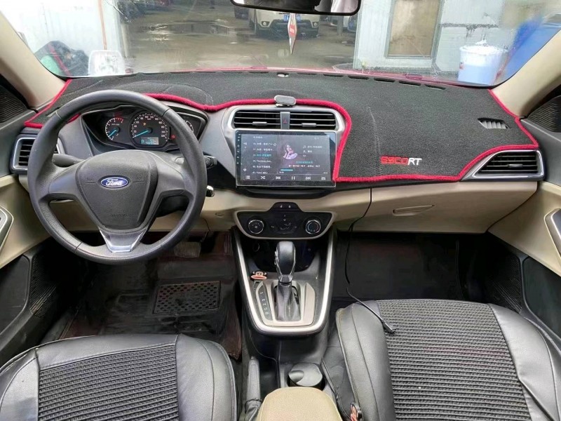 沈阳17年福特福睿斯8