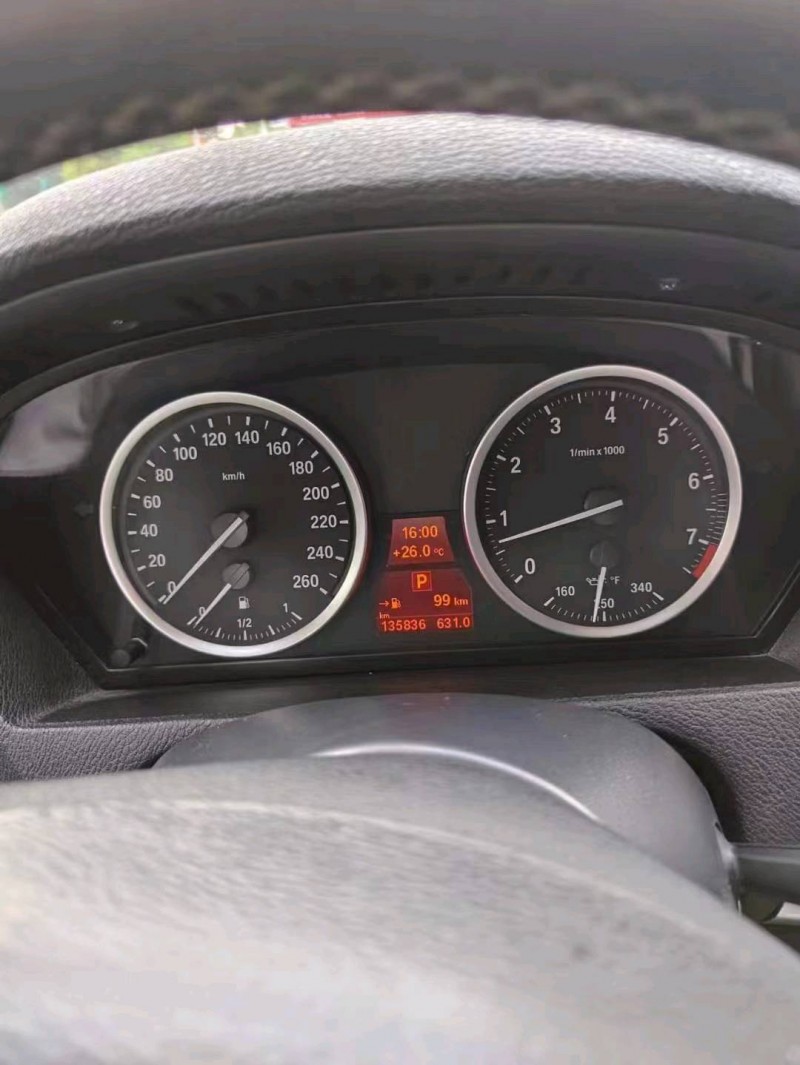 东营14年宝马X67