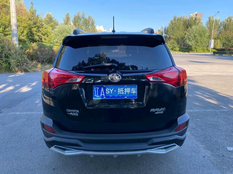 沈阳14年丰田RAV4荣放7
