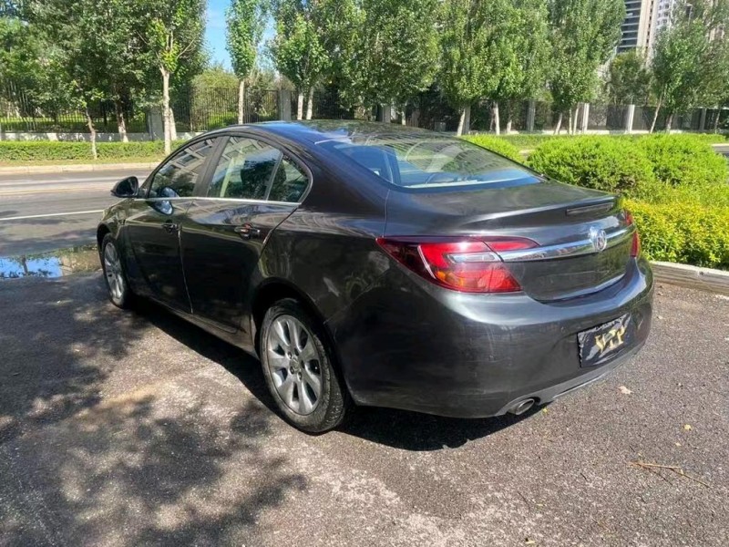 沈阳15年别克君威5