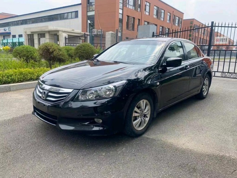 沈阳12年本田雅阁7