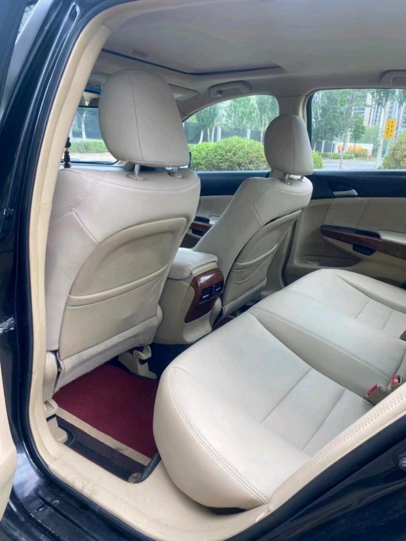 沈阳12年本田雅阁2