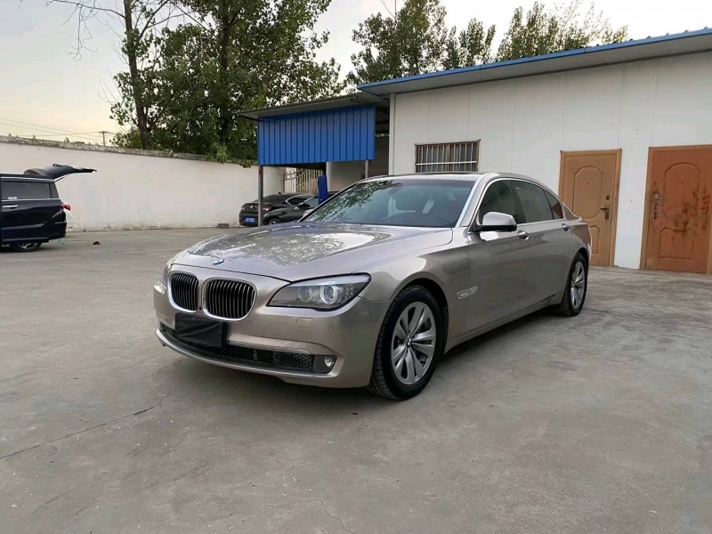 徐州10年宝马7系3