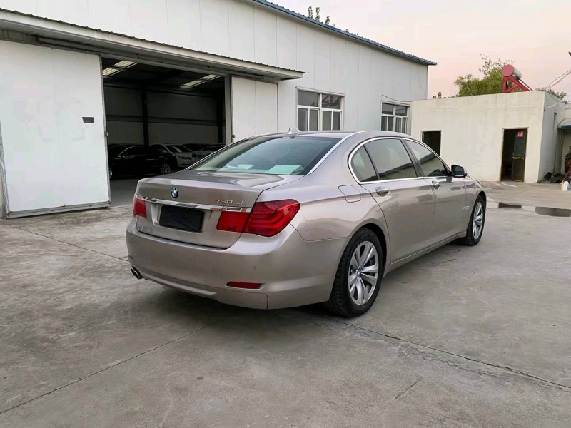 徐州10年宝马7系7