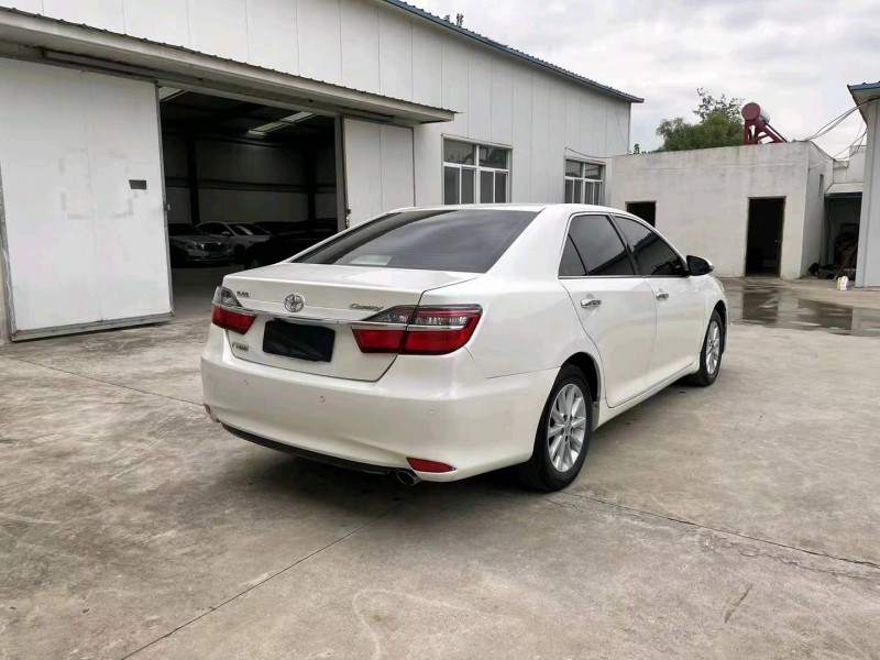 徐州17年丰田凯美瑞7