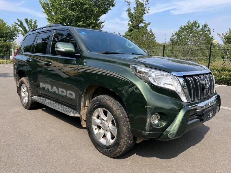 济宁12年丰田普拉多2