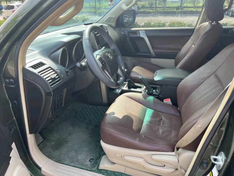 济宁12年丰田普拉多5