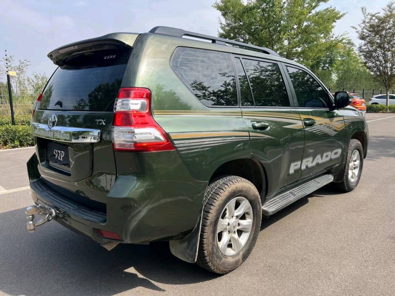 济宁12年丰田普拉多7