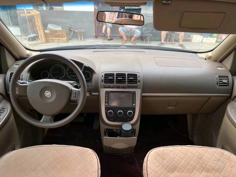 济宁14年别克GL85