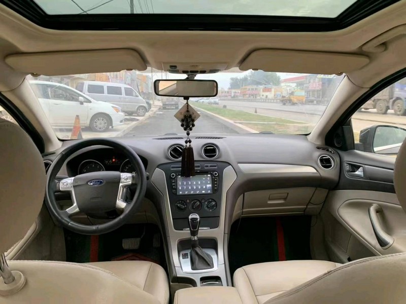 济宁13年福特蒙迪欧4