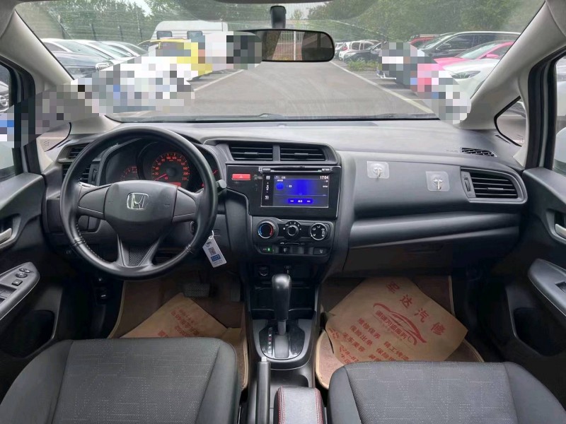 济宁15年本田飞度6