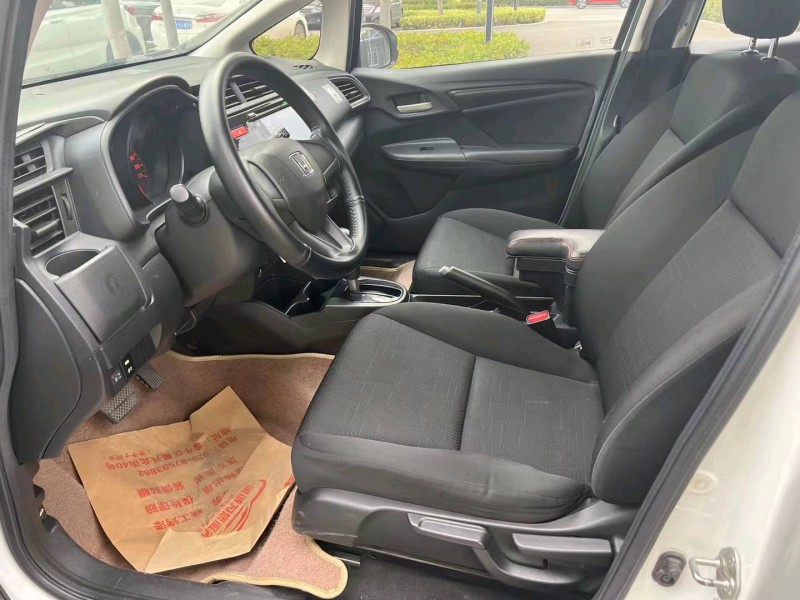 济宁15年本田飞度5