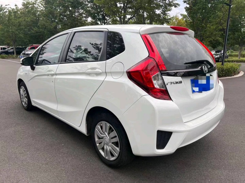 济宁15年本田飞度2