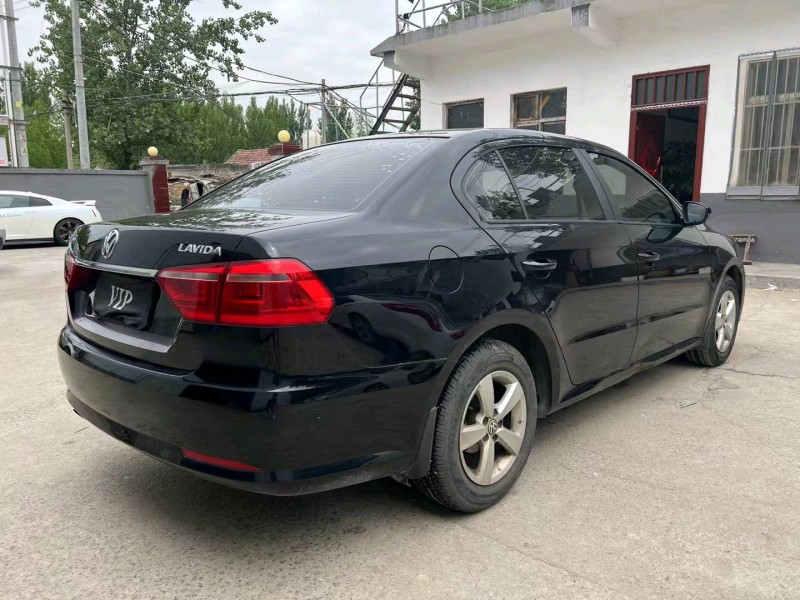 济宁18年大众朗逸7