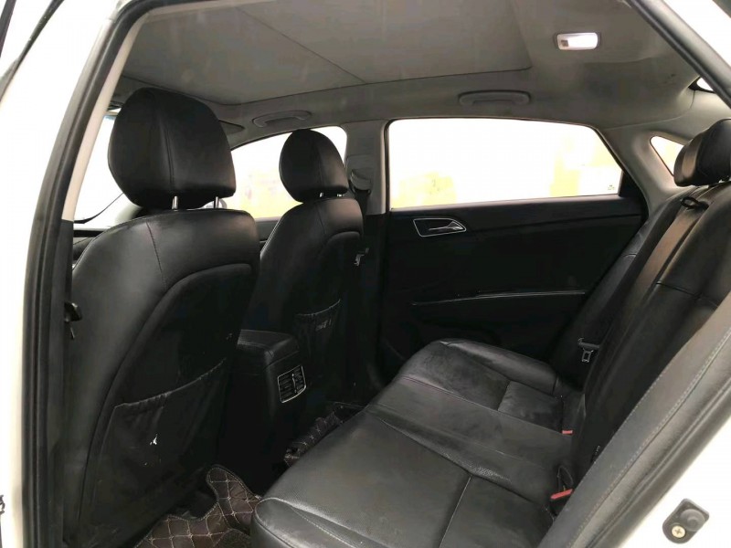 济宁17年现代名图6