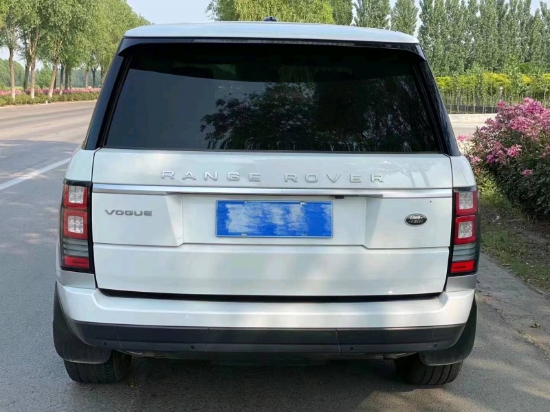 济宁14年路虎揽胜行政9