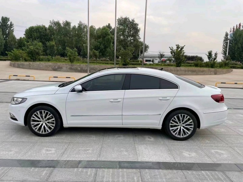 济宁17年大众CC7