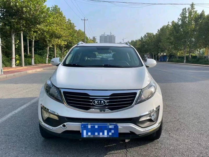 保定13年起亚智跑1