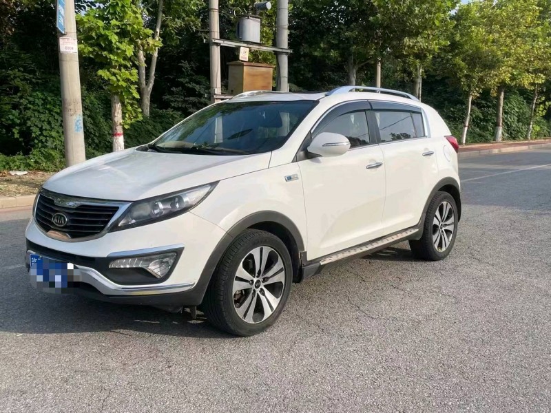 保定13年起亚智跑3