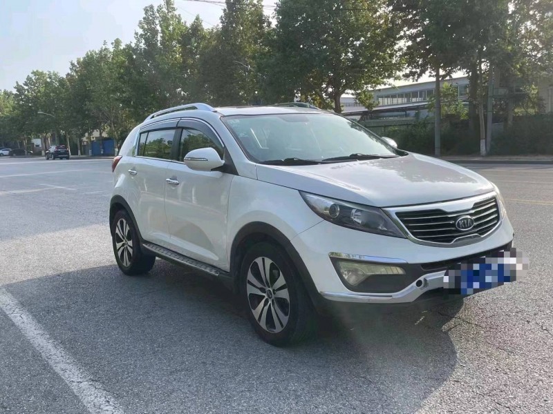 保定13年起亚智跑2