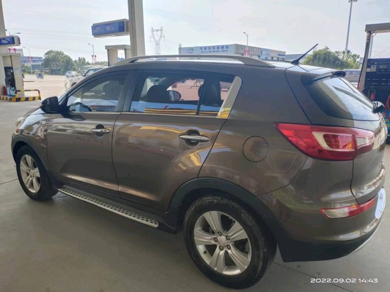 保定13年起亚智跑5