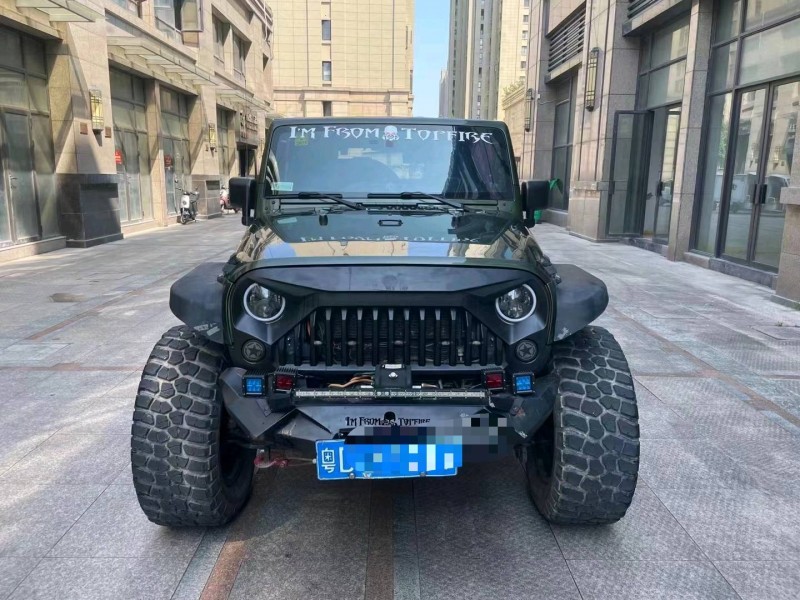 臺州09年Jeep牧馬人1