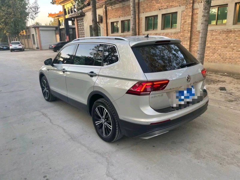 保定18年大众途观L8