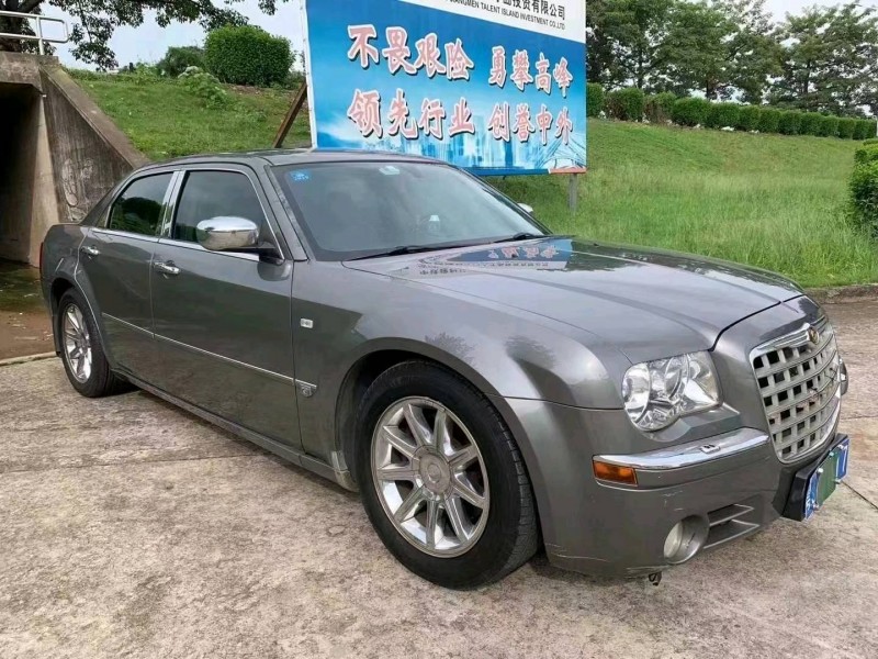 江门09年克莱斯勒300C3