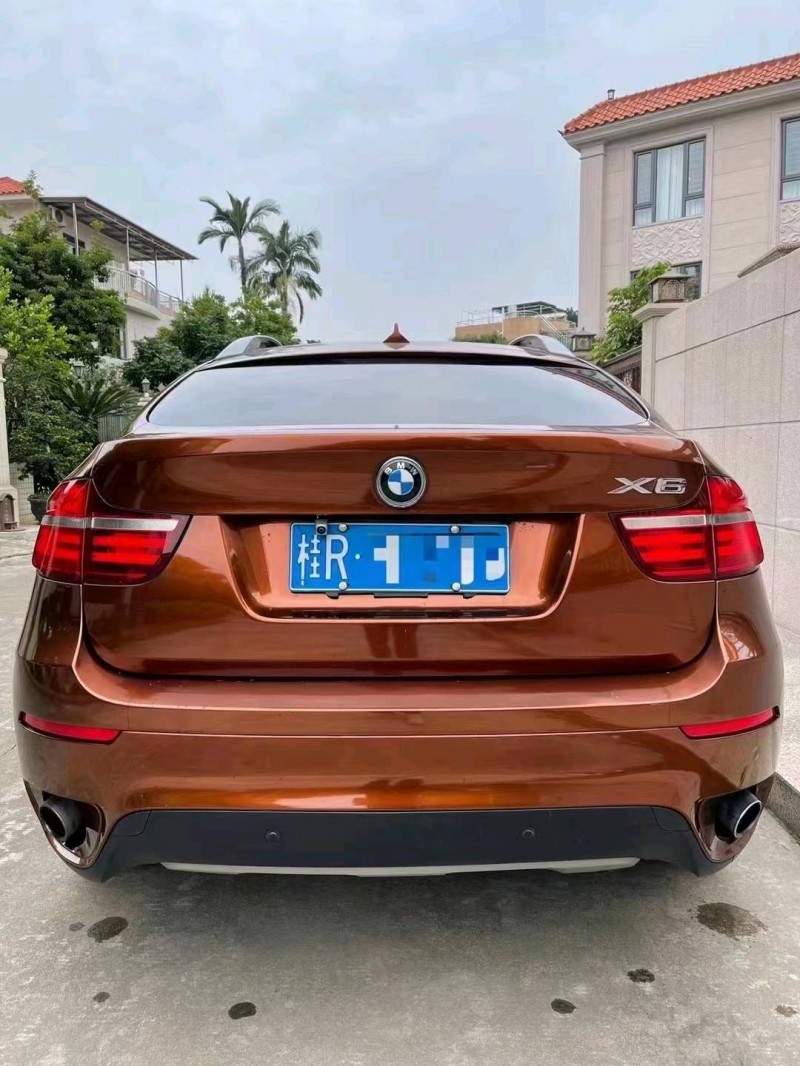 广州14年宝马X68
