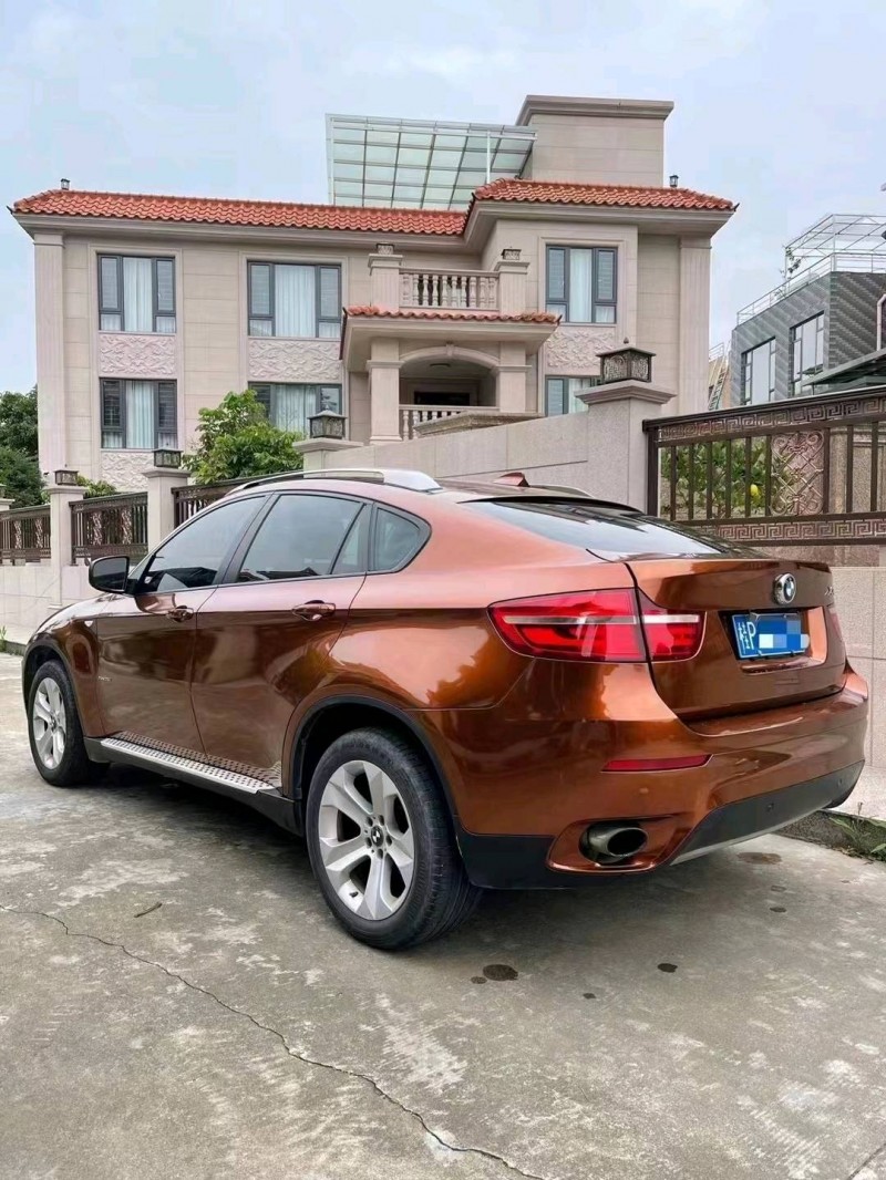 广州14年宝马X69