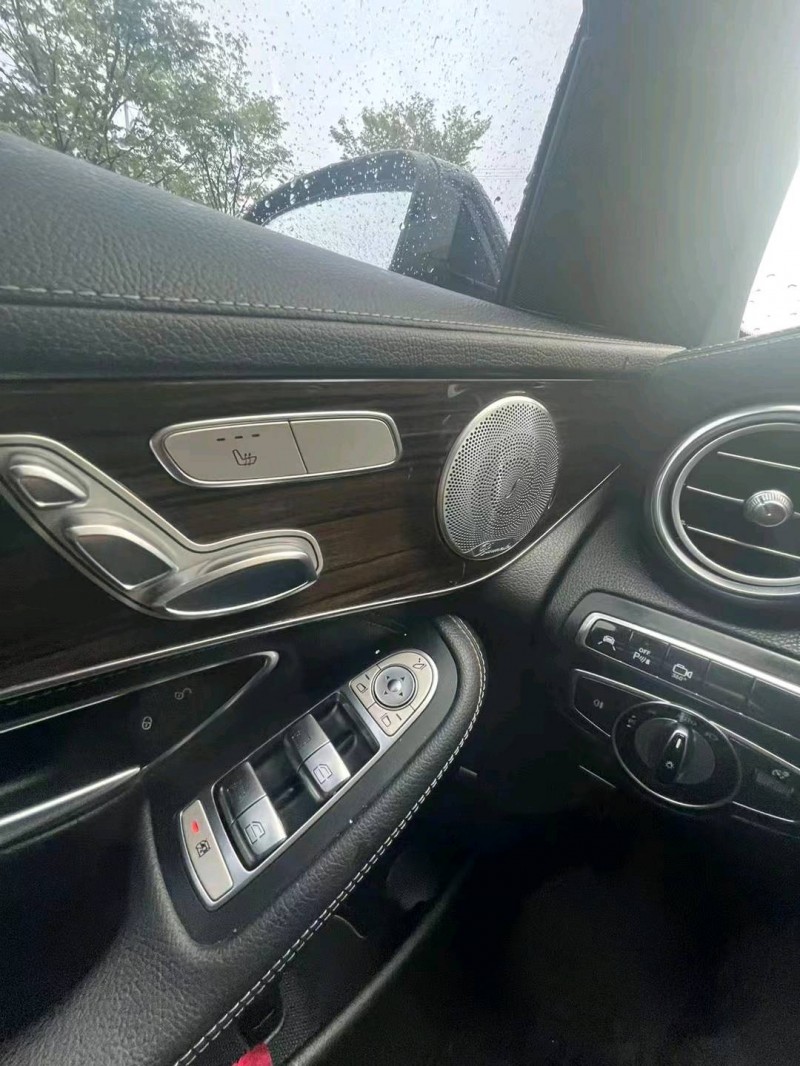 北京16年奔驰GLC2