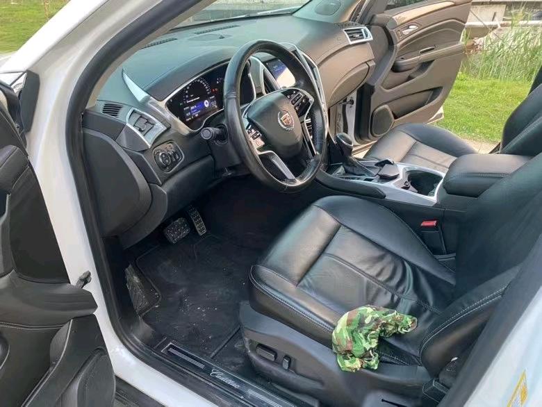 徐州13年凯迪拉克SRX5