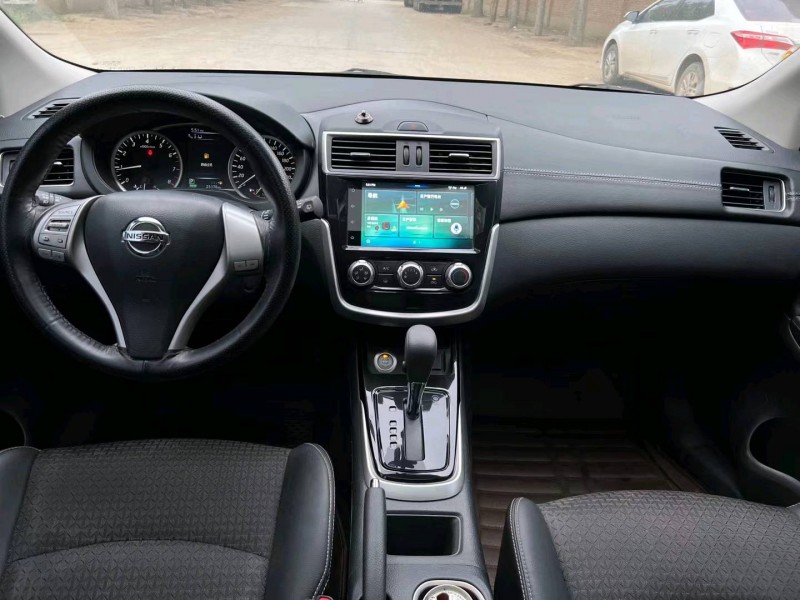 保定19年日产骐达5