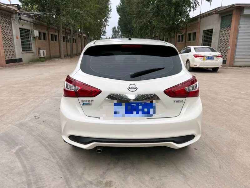 保定19年日产骐达9