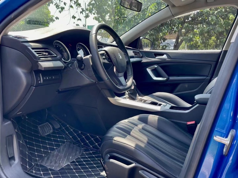 广州21年标致4083