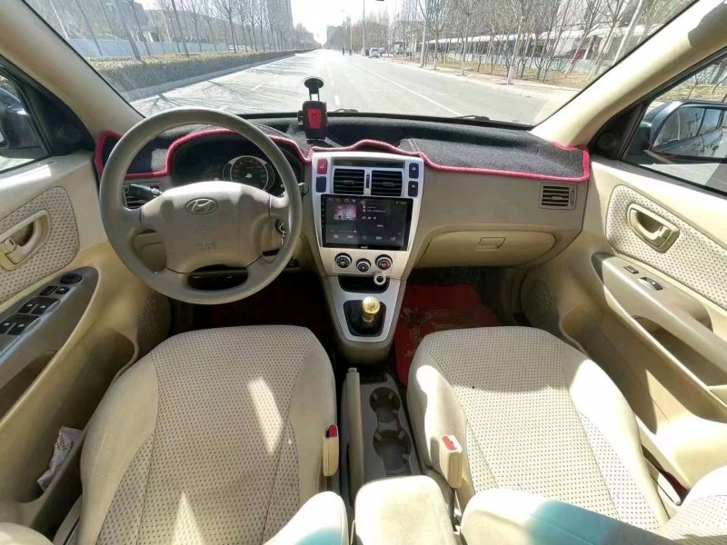 保定14年现代途胜7