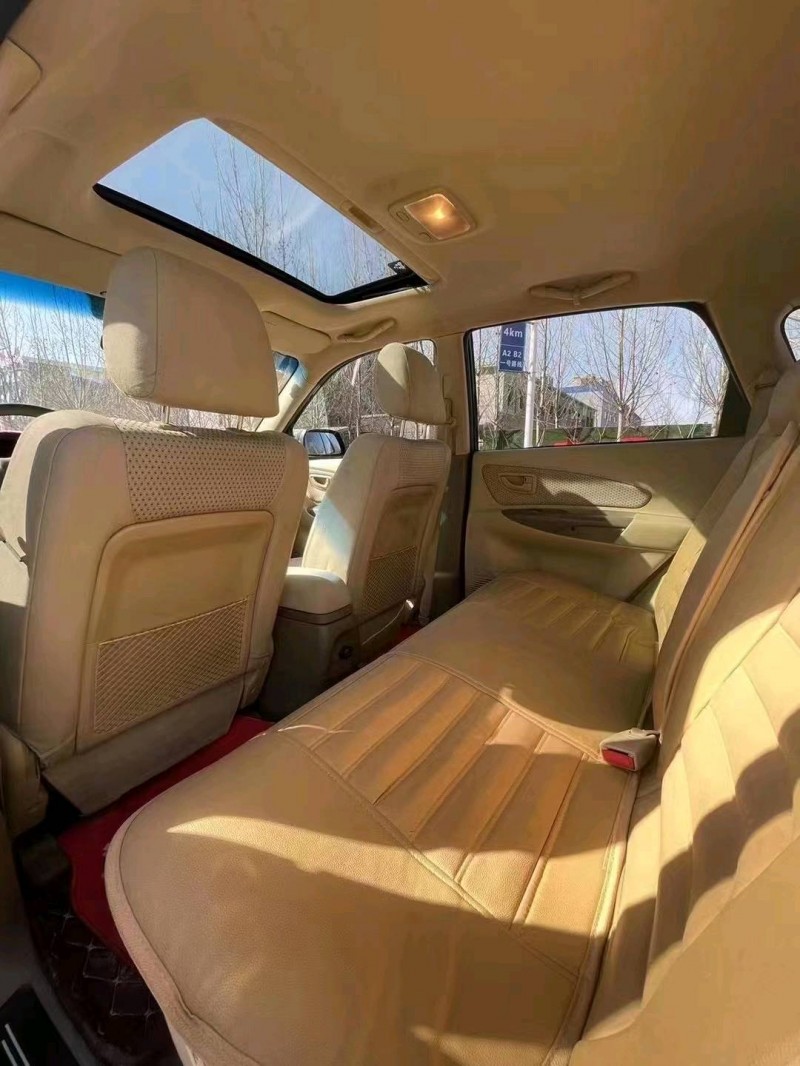 保定14年现代途胜8