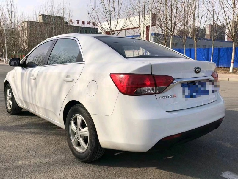 保定14年起亚福瑞迪5