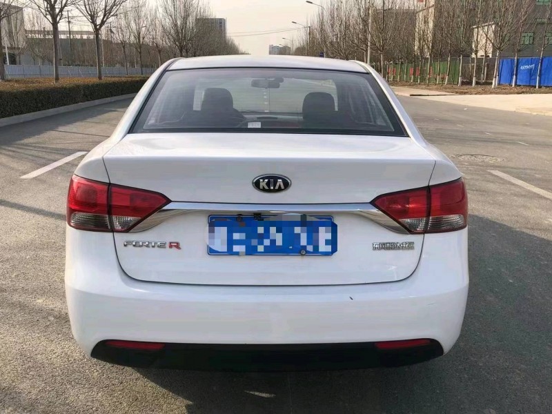 保定14年起亚福瑞迪1