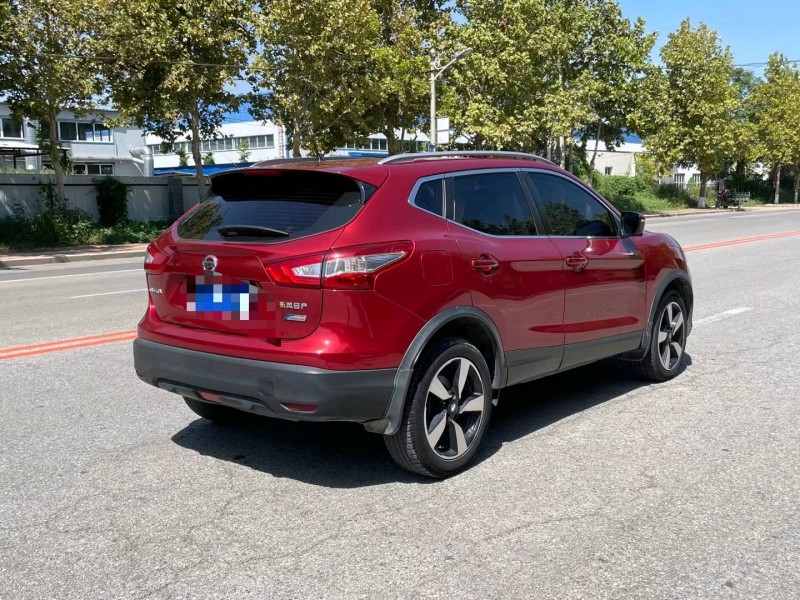 保定16年日产逍客6