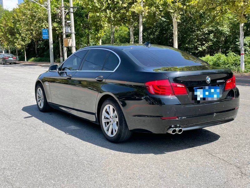保定12年宝马5系4