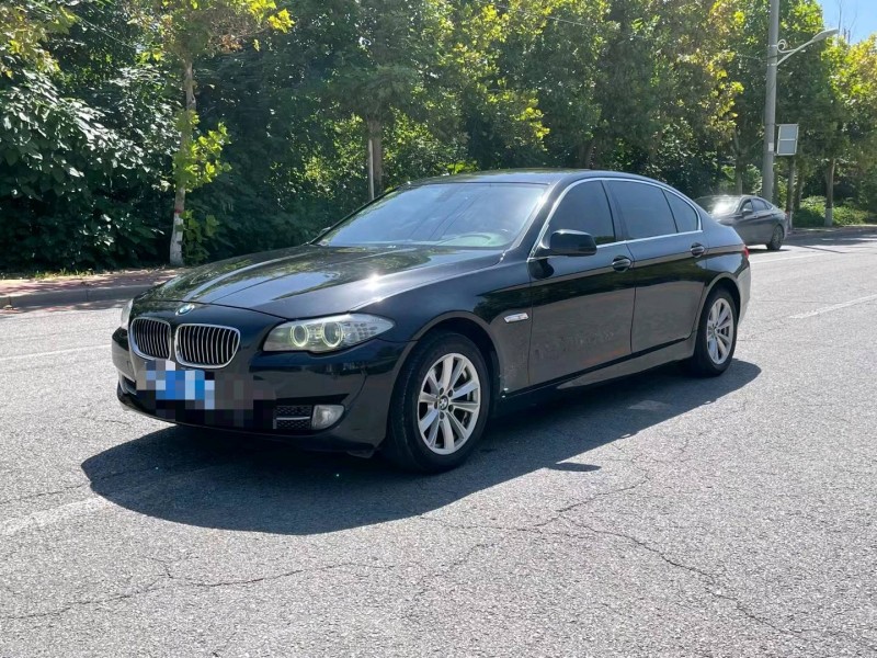 保定12年宝马5系3