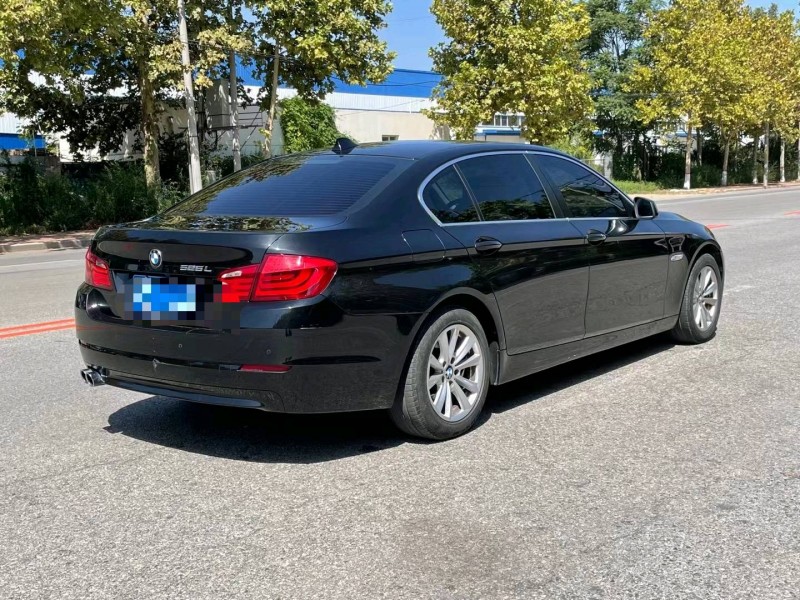 保定12年宝马5系5