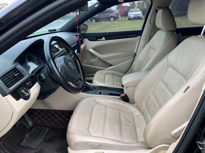 泰州12年大众帕萨特4