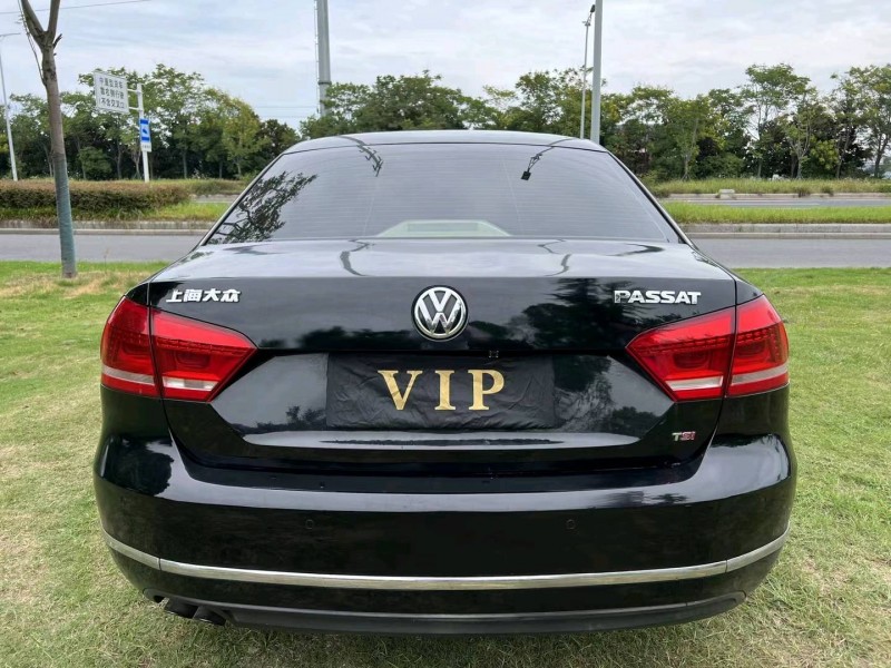 泰州12年大众帕萨特8